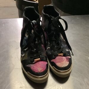 Ted Baker Navy and White Men's Sneakers